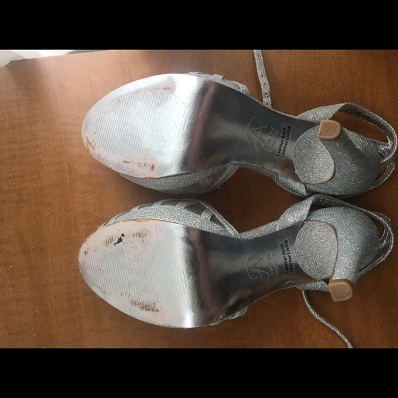 Prom/Pageant/Special Occasion Shoes - Picture 2 of 6